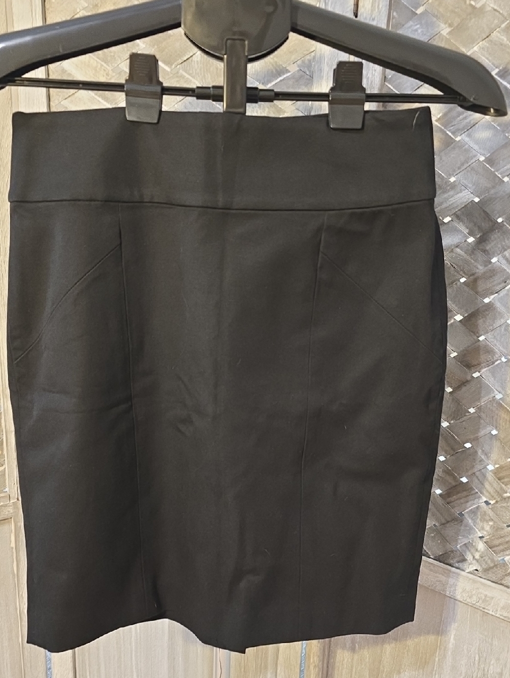Banana Republic Black Pencil Skirt - Sleek Workwear